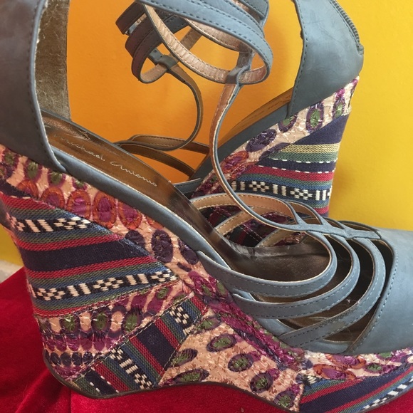Michael Antonio wedge platforms w woven wedges - Picture 3 of 5